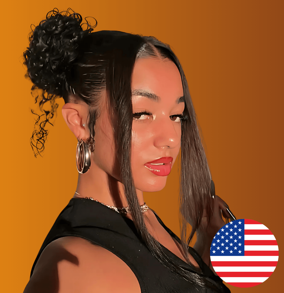 Who is Scarlet May? - Favikon